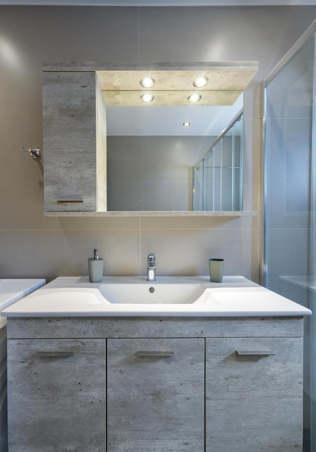 Stylish 2Br Flat With Stunning Views & Prv Parking Atenas Exterior foto